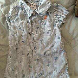 Carter's White and Blue Patterned Button Down Shirt 3 months